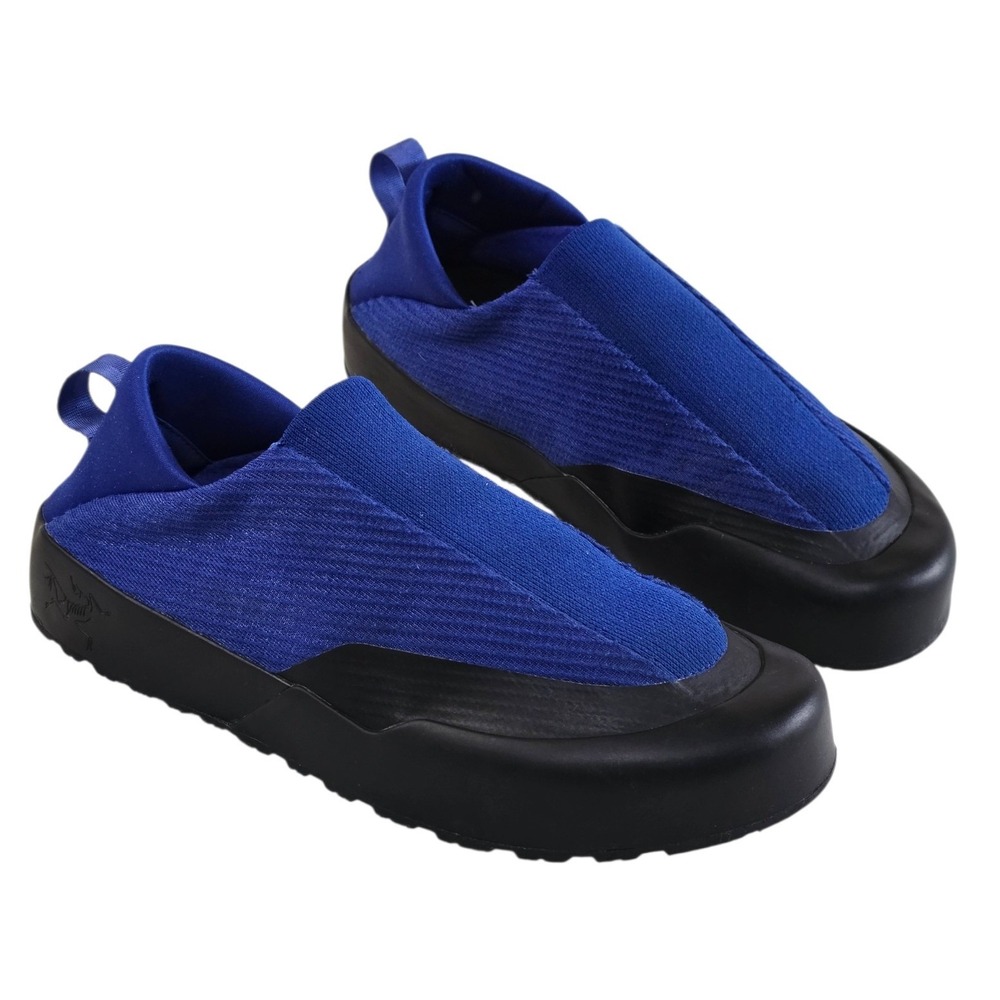 Arcteryx Kragg Shoe Blue Black Slip On Vibram Megagrip  Mens 7.5